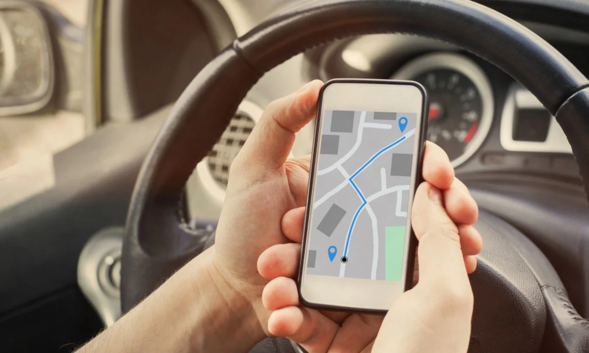 mejores dispositivos localizadores y rastreadores GPS de vehiculos sin cargo mensual