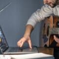 OpenAI prepara una revolucionaria herramienta para crear música con solo describir lo que quieres 7 OpenAI prepara una revolucionaria herramienta para crear música con solo describir lo que quieres