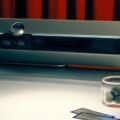 La nueva barra de sonido Beosound Premiere de Bang & Olufsen redefine el diseño y el sonido envolvente 6 La nueva barra de sonido Beosound Premiere de Bang & Olufsen redefine el diseño y el sonido envolvente